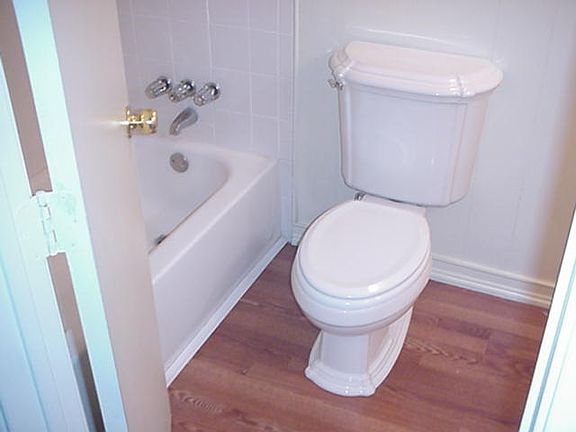 5th image of 2131 Fir Springs Dr