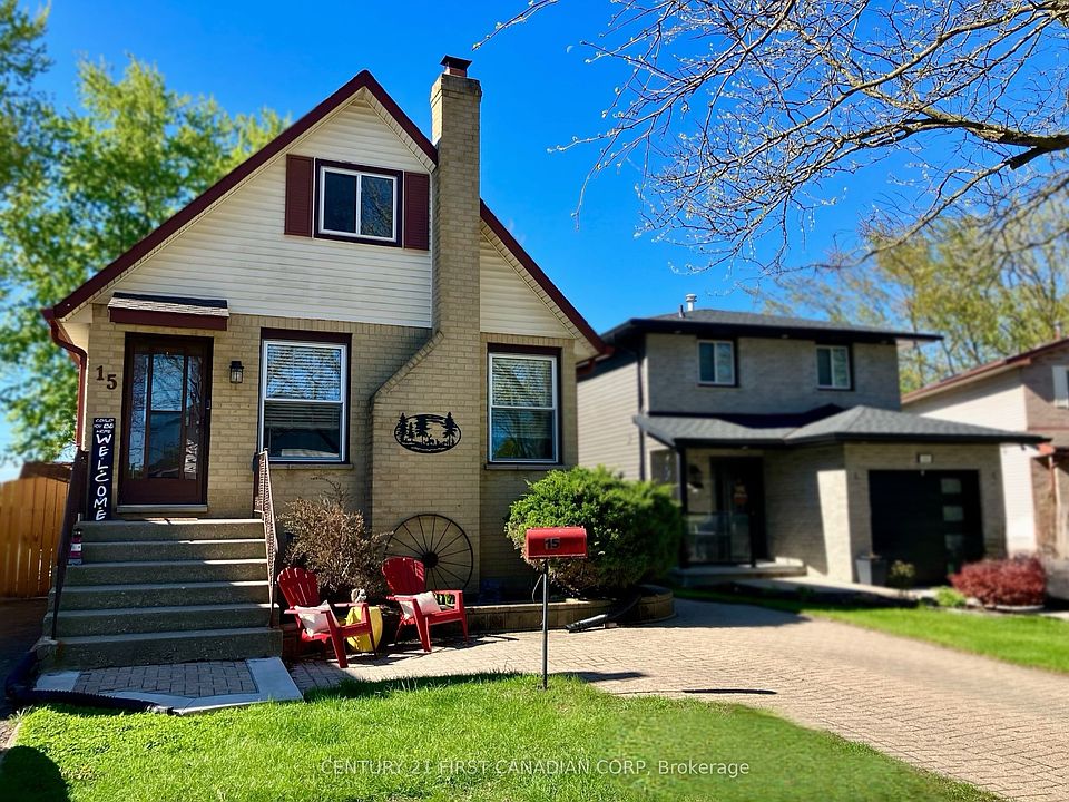 1st image of 15 Chancton Cres
