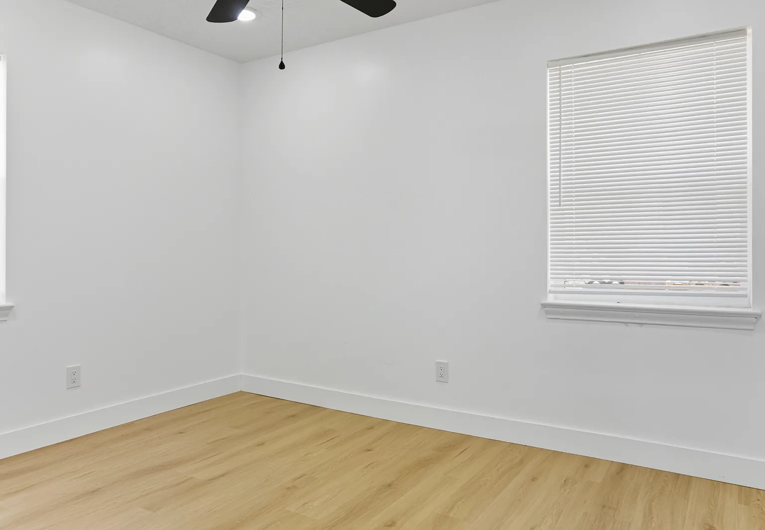 180 Ross Drive, Unit A — Photo 4