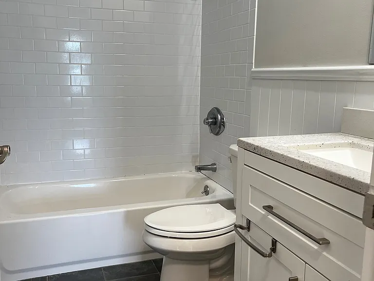 124 Valley Rd #B — Photo 16