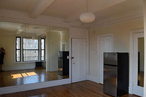 Rented by TurfNYC | media 12