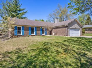 609 Squires Rd, Lexington, KY 40515