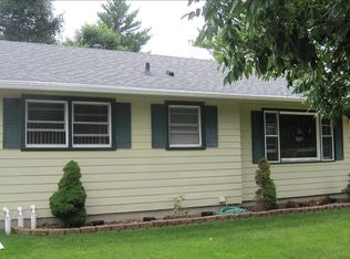 317 N Wisconsin St, Burlington, WI 53105