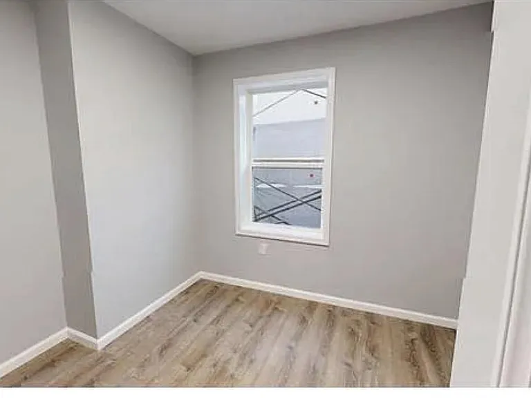 3228 Hiatt Pl NW #3 — Photo 5