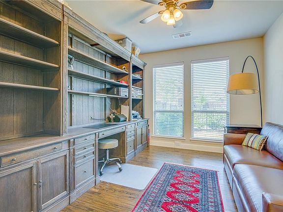 4th image of 13816 Chamomile Ln