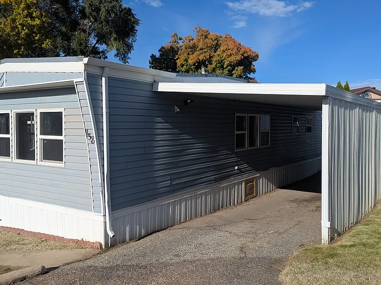 158 Cushing Way — Photo 2