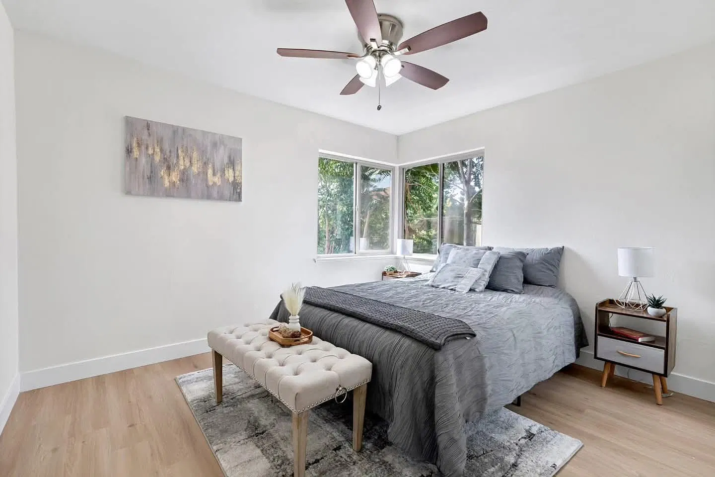 2 bed, 1200 sqft, $2,300 — Photo 2