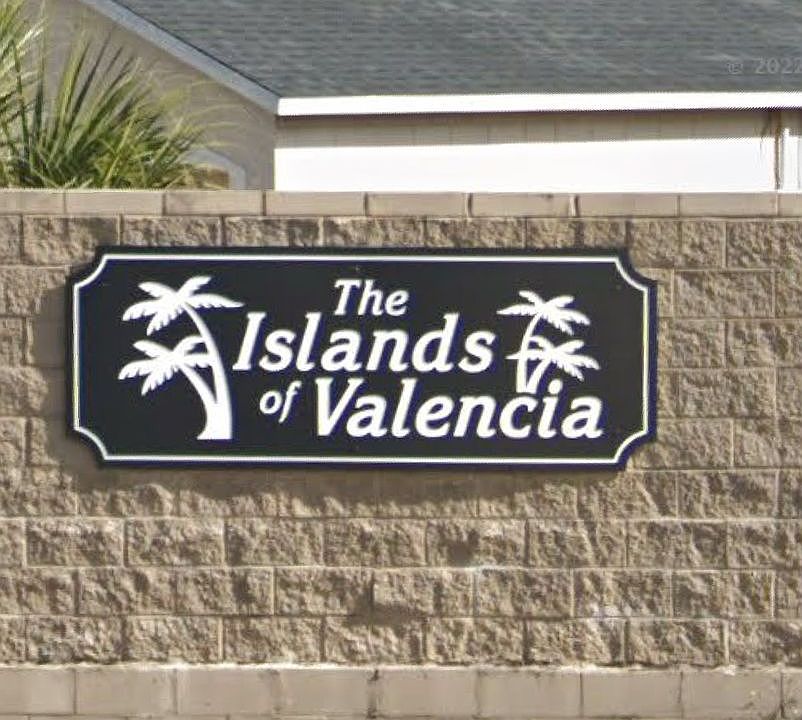 1st image of 1021 Vista Palma Way