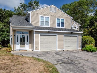 25 Venturi Grn #A, North Providence, RI, 02904