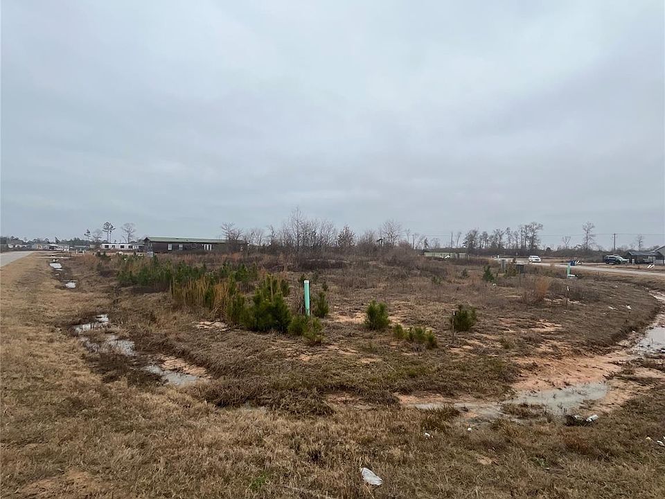 2nd image of 2813 Road 5702