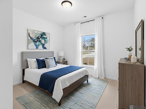3rd image of 30758 Eden Way Dr