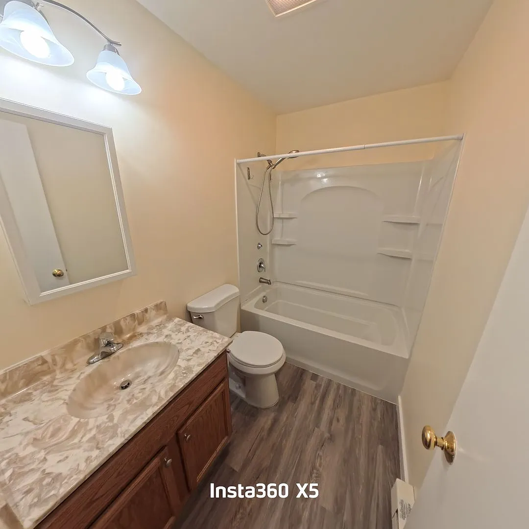 3699 Broadbridge Ave — Photo 2