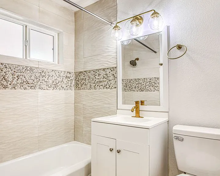 8818 Mount Elbert Dr — Photo 3