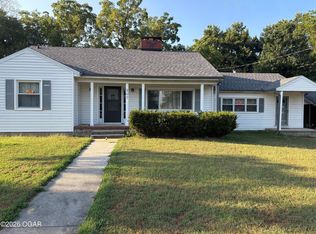 207 E Allen St, Carl Junction, MO 64834