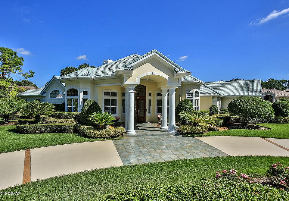 1st image of 2084 Country Club Dr