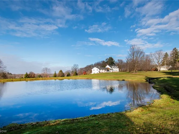 9452 Knauf Rd, Canfield, OH 44406