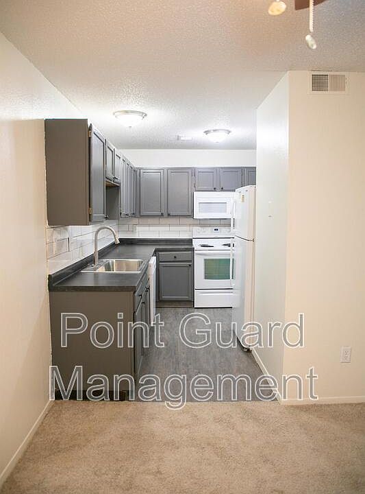 105 W Gold Coast Rd 10, Papillion, NE 68046 Zillow