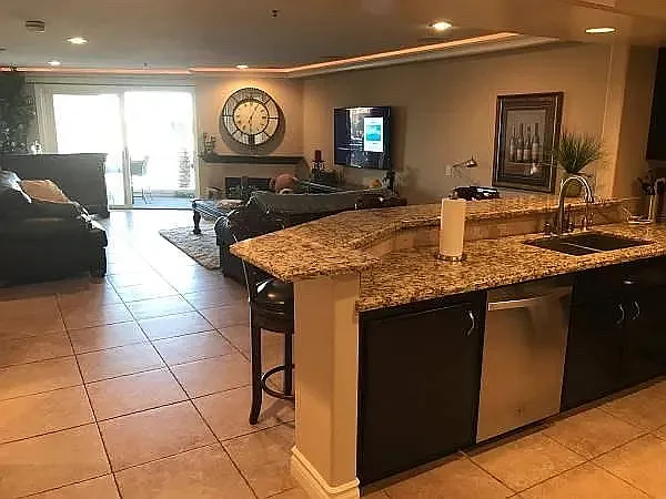 200 Pacific Coast Hwy #209
