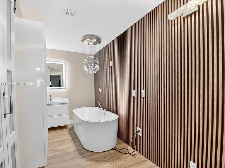 13808 Geranium Pl — Photo 29