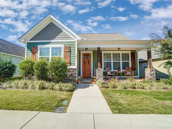 261 Harrison Ln, Locust, NC 28097