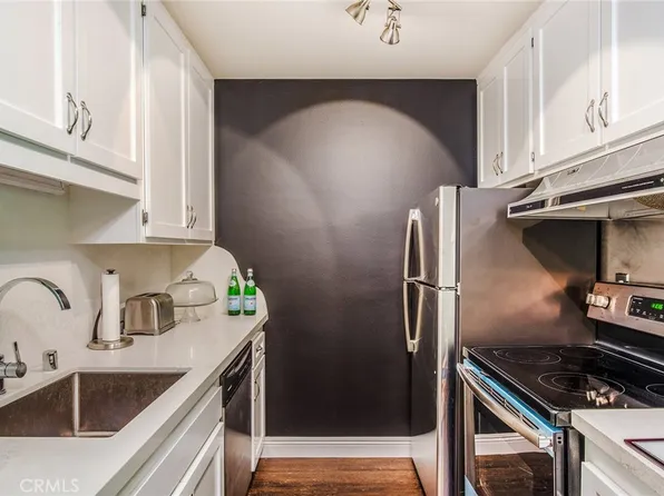 448 N Bellflower Blvd Unit 305, Long Beach, CA 90814