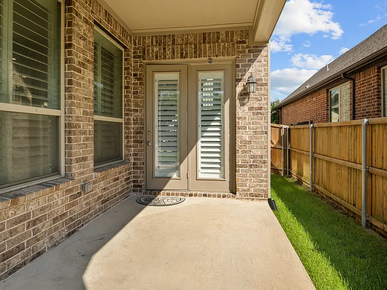 5801 Fuder Dr — Photo 47