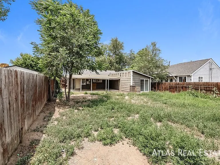 628 S Stuart St — Photo 15