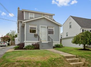 202 Smyrna Ave, Wilmington, DE 19809