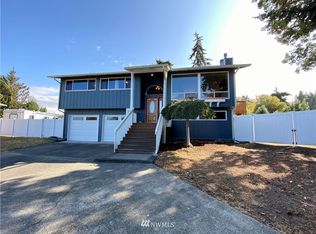 2110 W 4th St, Port Angeles, WA