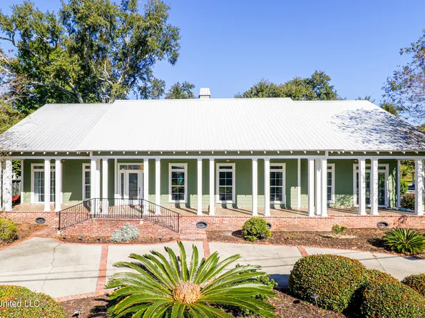 606 2nd St, Gulfport, MS 39501