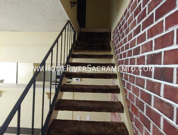 4th image of 100 Nedra Ct APT 3