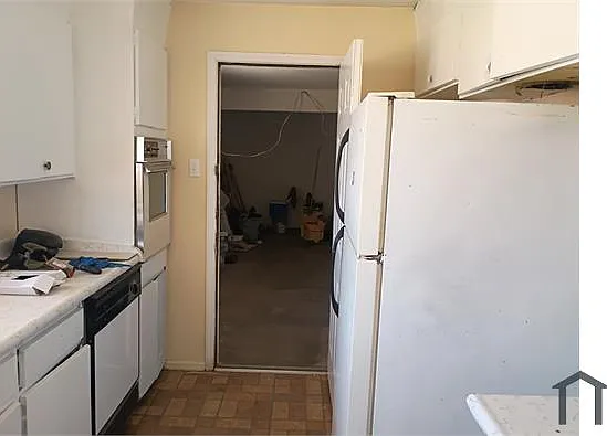10241 Luella Ave — Photo 24