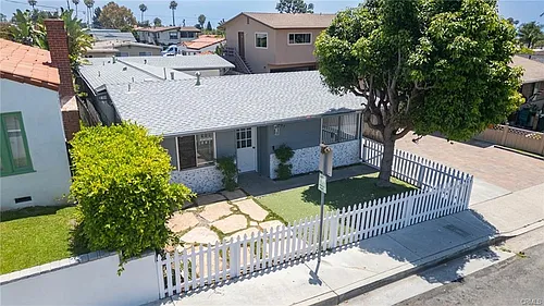 227 Avenida Victoria #B Photo 1
