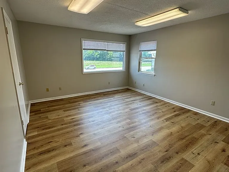 6741 Ringgold Rd — Photo 3