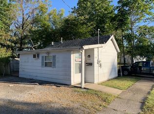 1005 N Otis St, Marion, IL 62959