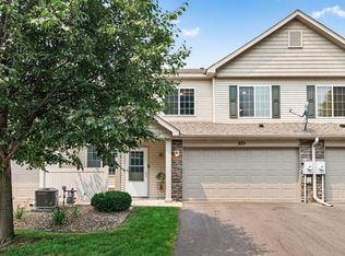 375 Arrowhead Dr, Lino Lakes, MN 55014