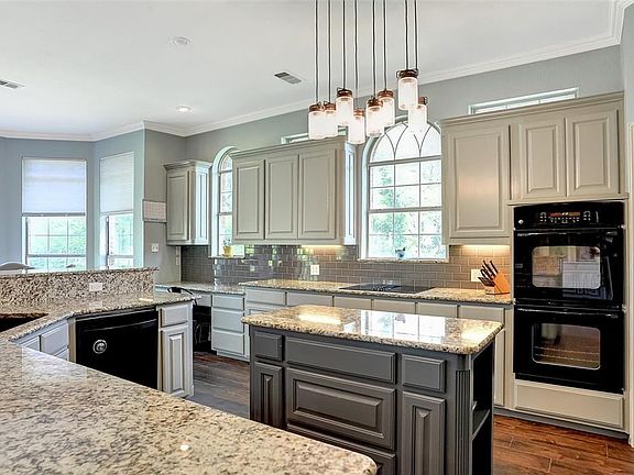 5th image of 116 Park Ln