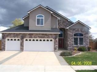 630 Pheasant Creek Dr, Central Point, OR