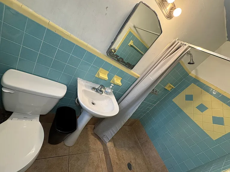416 Sun Ct — Photo 29