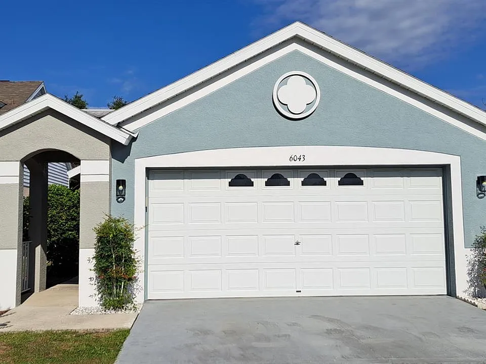 6043 Pointe Pleasant Blvd