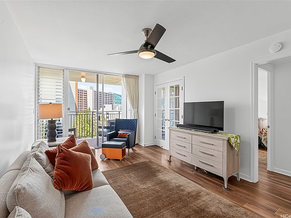5th image of 1610 Kanunu St APT 1104