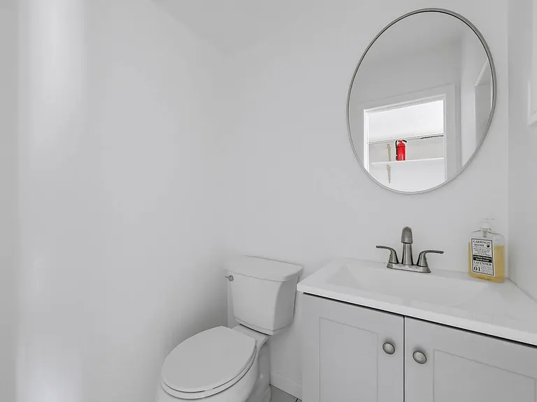 206 Chrystal Dr — Photo 11