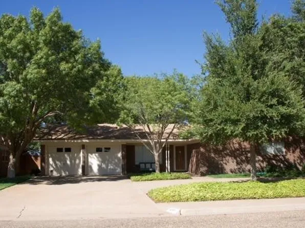 1213 E Warren St, Brownfield, TX 79316