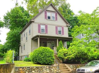 109 Aldrich St, Roslindale, MA 02131