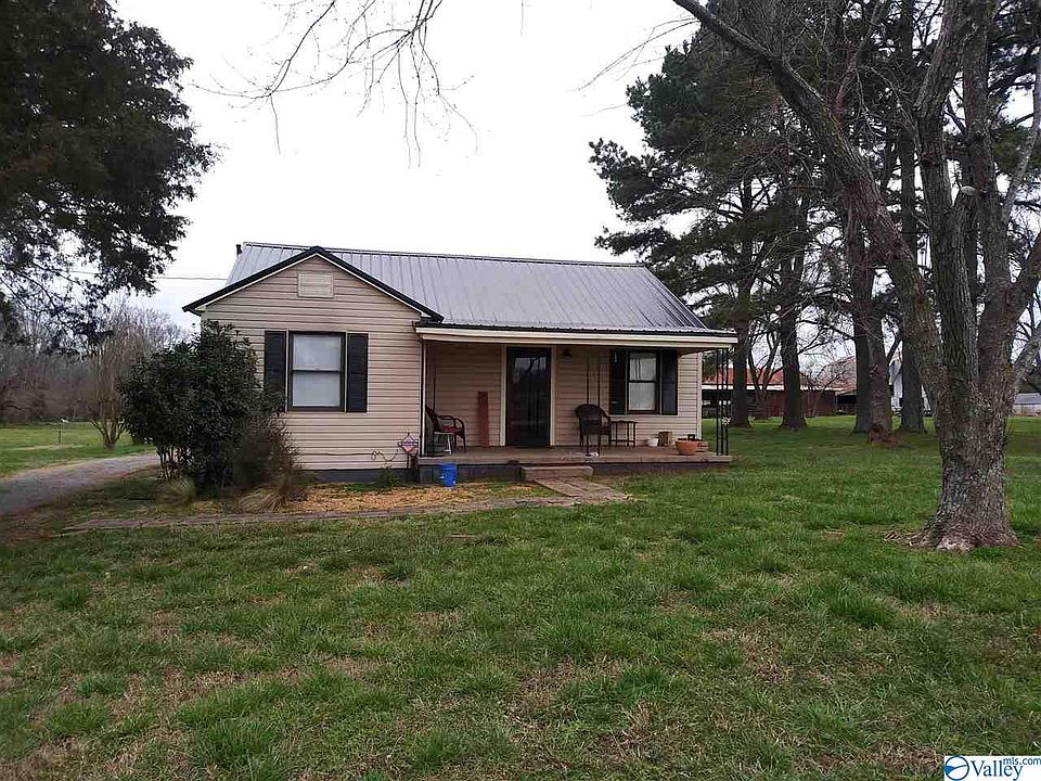 2nd image of 5055 Highway 36 W