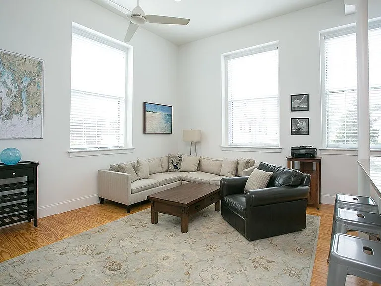 32 Carey St #1D — Photo 6