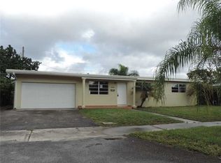 11601 SW 142nd Ter, Miami, FL 33176