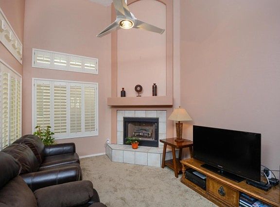 4th image of 2109 E Briarwood Ter