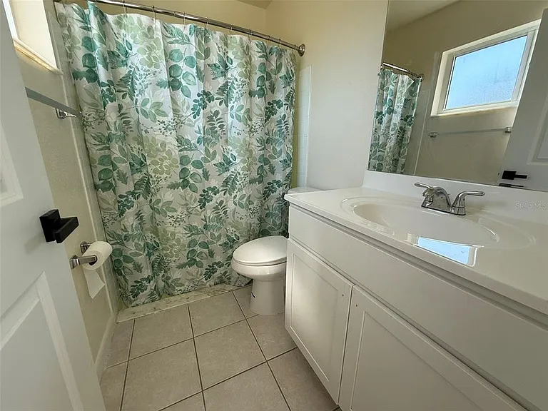 3236 Montclair Cir — Photo 14