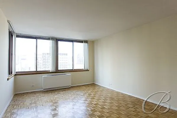 Rented by Bellmarc Realty | media 91